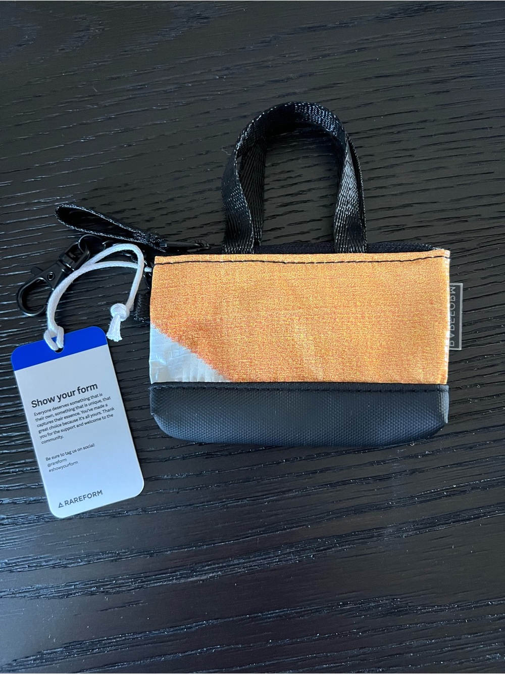NEW WITH TAGS MINI BLAKE RAREFORM Women's Mini Tote Keychain Pouch - Picture 2 of 6